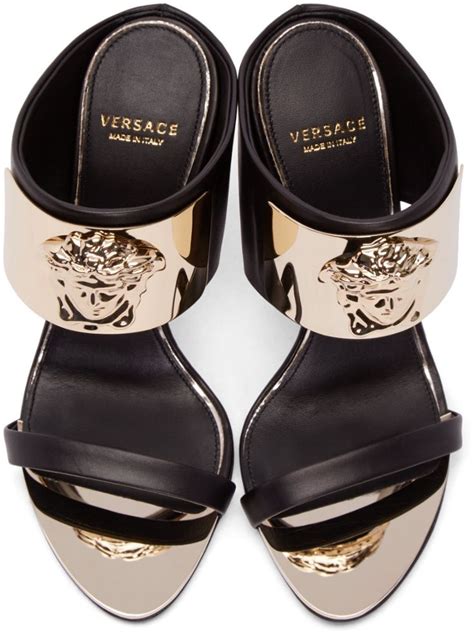 versace medusa borsa|versace medusa detail round heels.